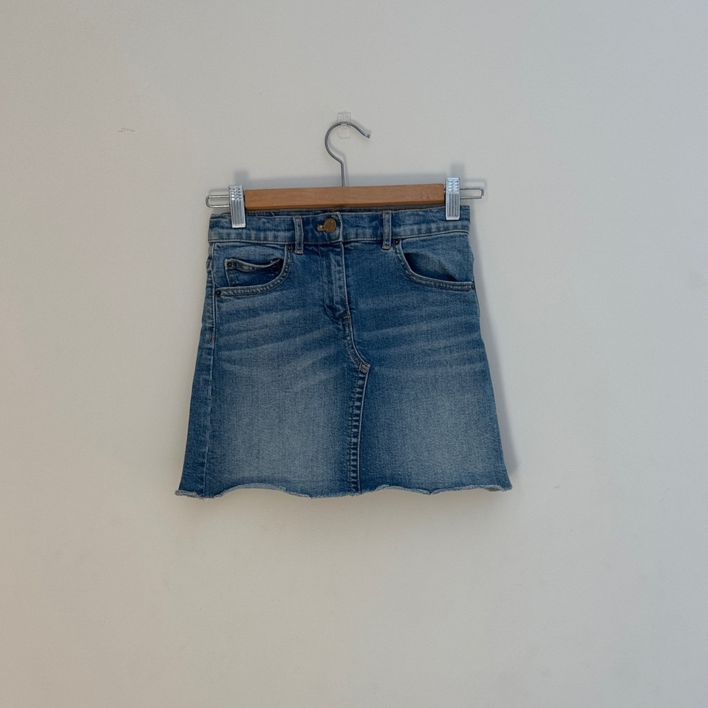 J.Crew Crewcuts Girls Denim Mini Skirt Size 8 Medium Wash Raw Hem Casual